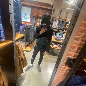 Meet your Posher, Mal